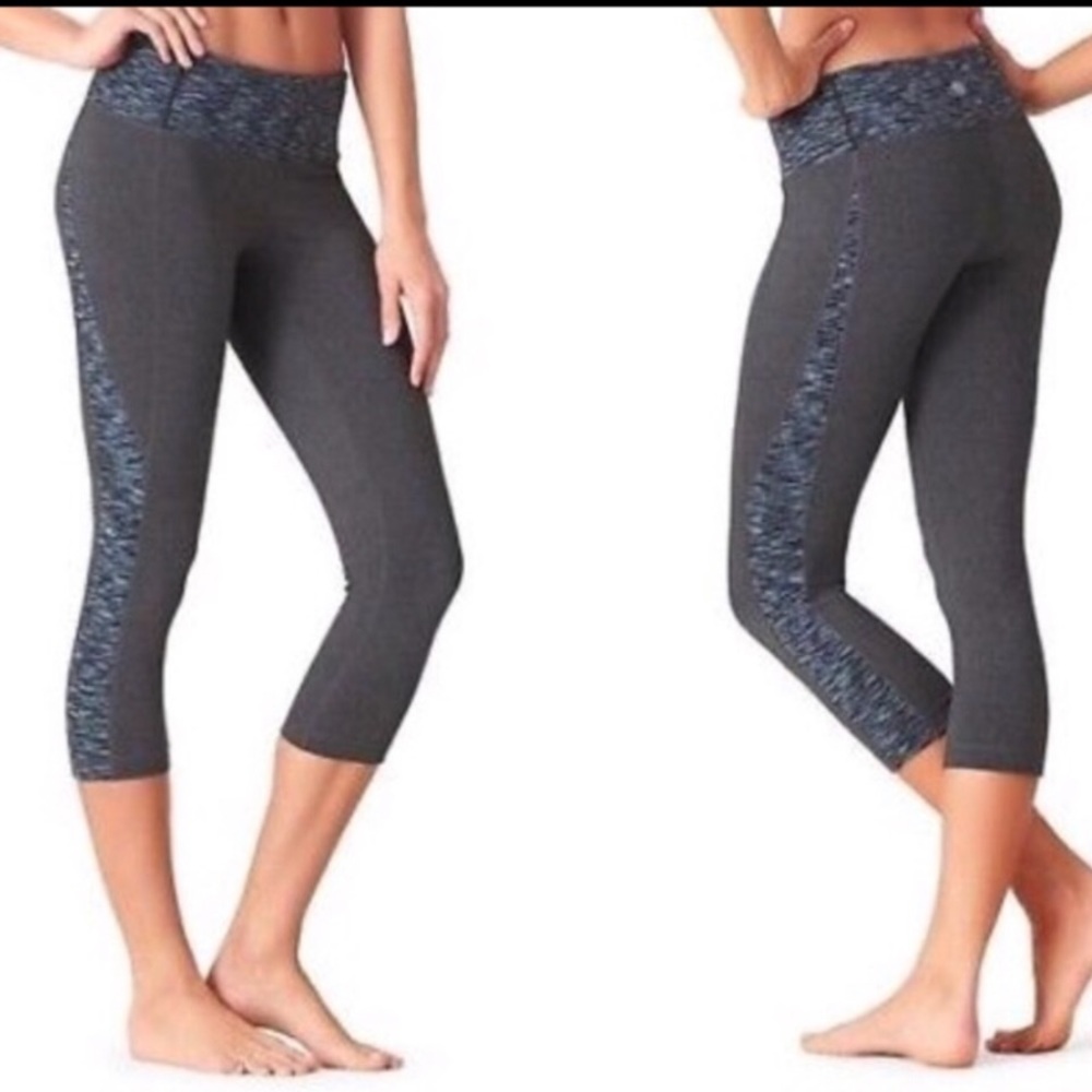 ATHLETA Splits Revelation Capri Leggings XS